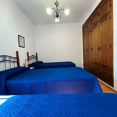 Casa Con Piscina Privada A Un Paso Del Pueblo コニル・デ・ラ・フロンテラ