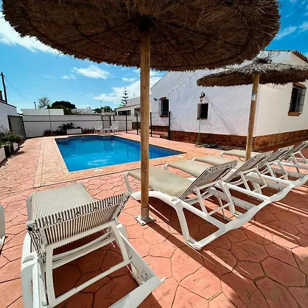 Casa Con Piscina Privada A Un Paso Del Pueblo シャレー *